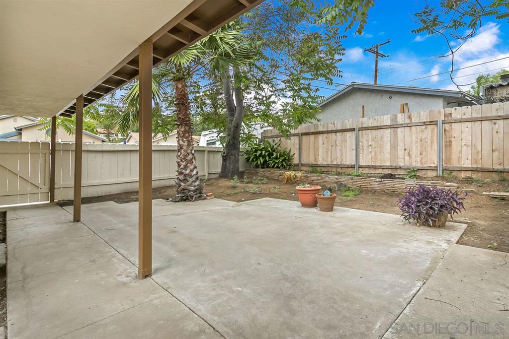 9050 Northcote Road Santee, CA 92071 - Photo 4 of 23 Gallery Image 4