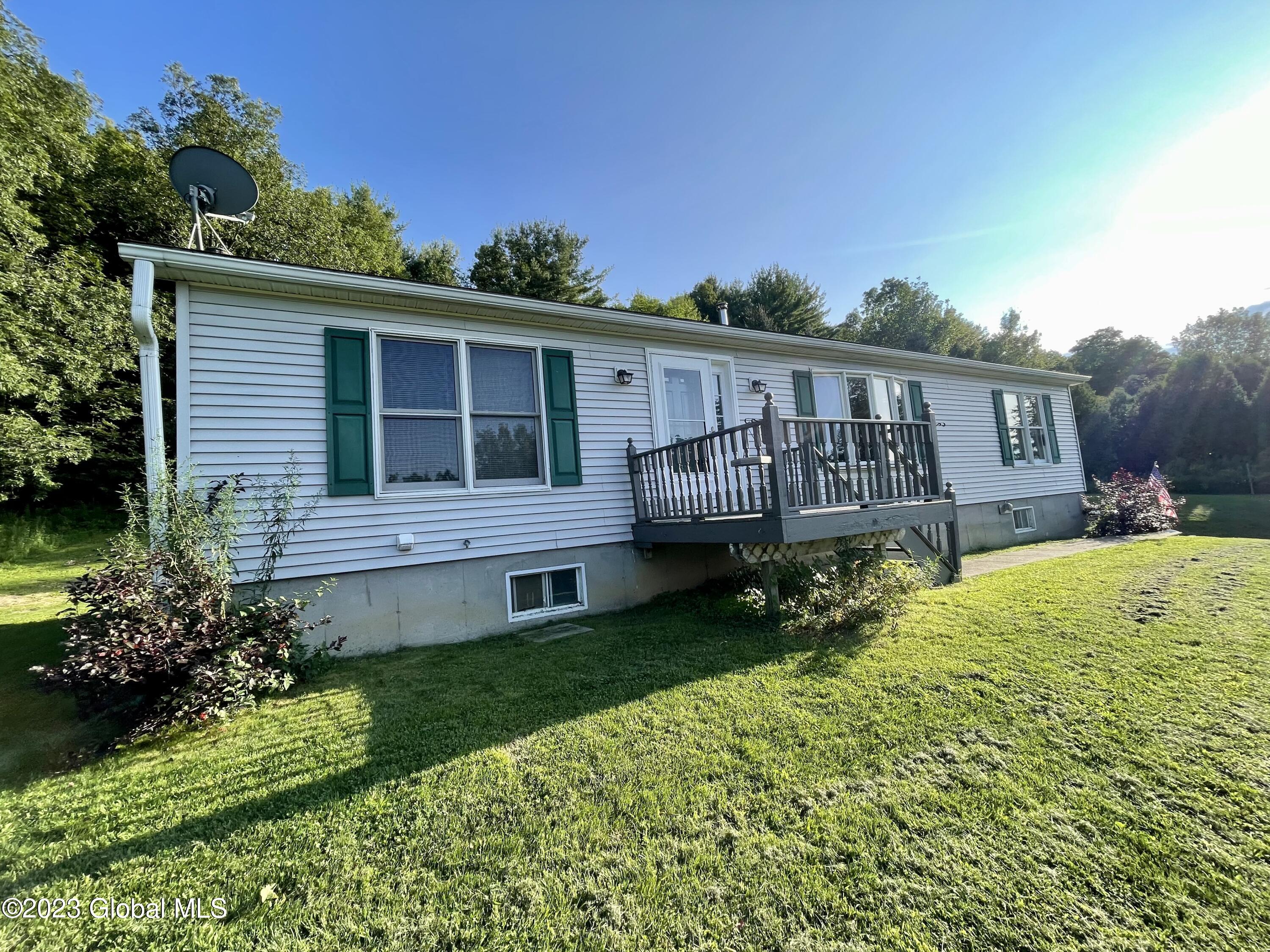 1179 River Road Minden, NY 13339 - Photo 3 of 41 IMG_6262