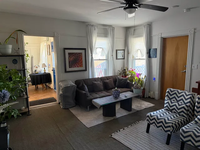 $210,000 | 86 Raymond Street, Lyndon, VT 05851