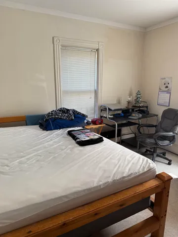 $210,000 | 86 Raymond Street, Lyndon, VT 05851