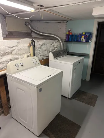 $210,000 | 86 Raymond Street, Lyndon, VT 05851