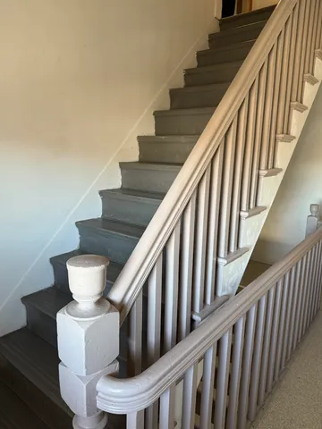 $210,000 | 86 Raymond Street, Lyndon, VT 05851