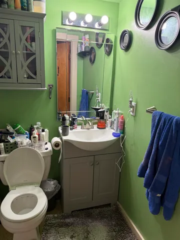 $210,000 | 86 Raymond Street, Lyndon, VT 05851