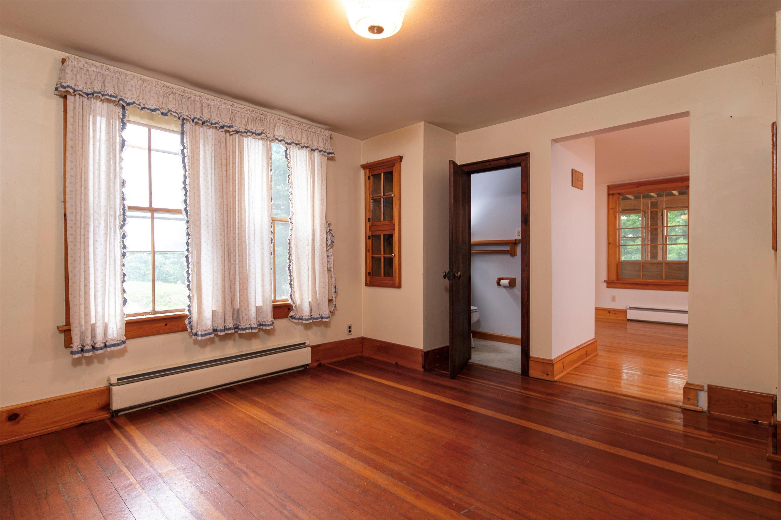 16 Bailey Street Springfield, VT 05156 - Photo 36 of 39