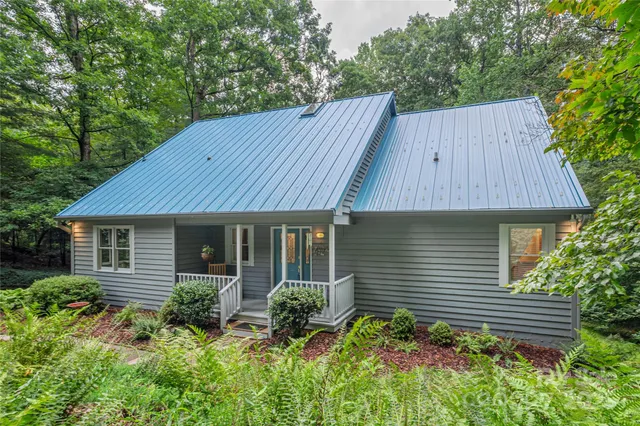 $680,000 | 11 Claremont Drive, Flat Rock, NC 28731