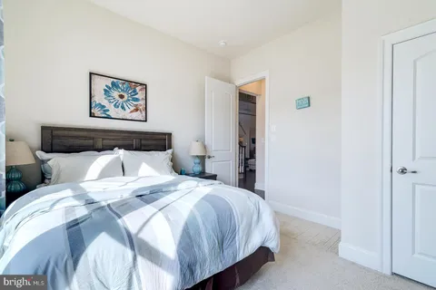 $899,000 | 38555 Goldfinch Lane, Ocean View, DE 19970