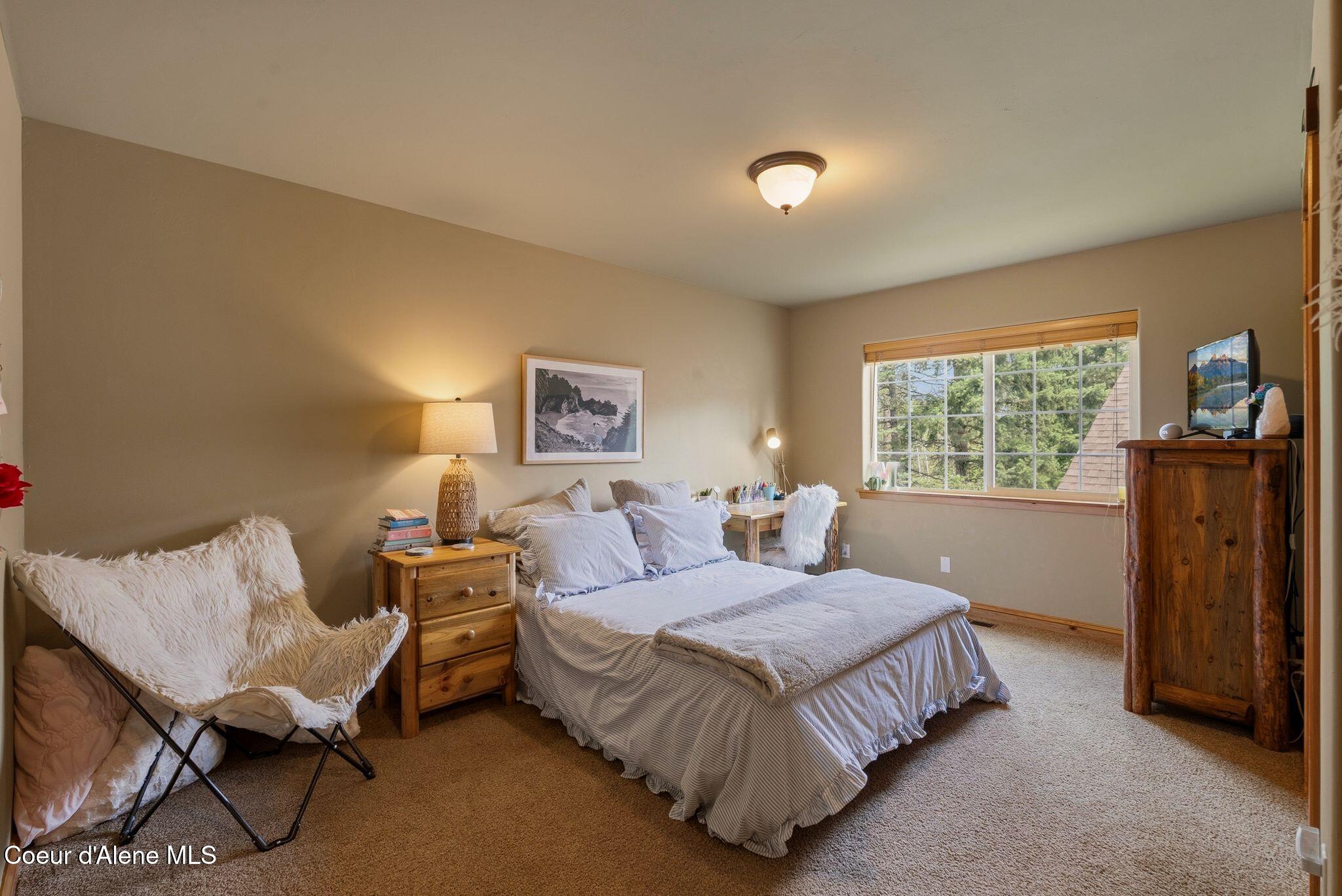 235 Kiebert Loop Hope, ID 83836 - Photo 40 of 97 Bedroom