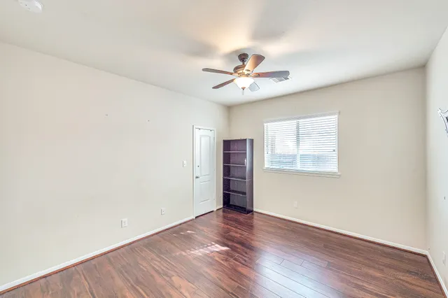 $2,500 | 9211 Union Meadow Lane, Cypress, TX 77433