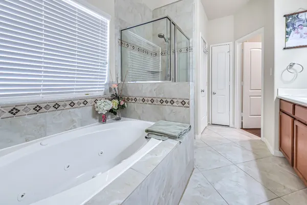 $2,500 | 9211 Union Meadow Lane, Cypress, TX 77433