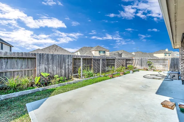 $2,500 | 9211 Union Meadow Lane, Cypress, TX 77433