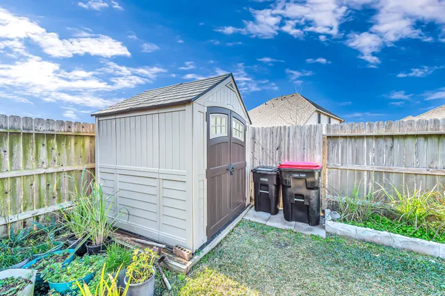 $2,500 | 9211 Union Meadow Lane, Cypress, TX 77433