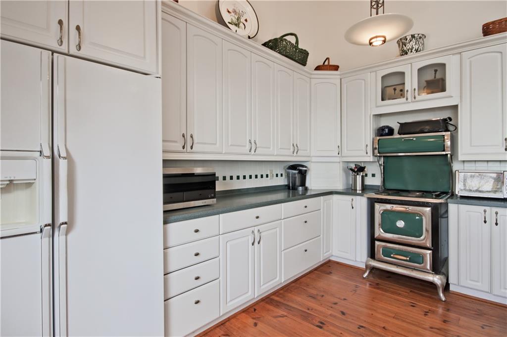193 Valley View Trail Jasper, GA 30143 - Photo 20 of 61 a kitchen with stainless steel appliances a stove and a refrigerator