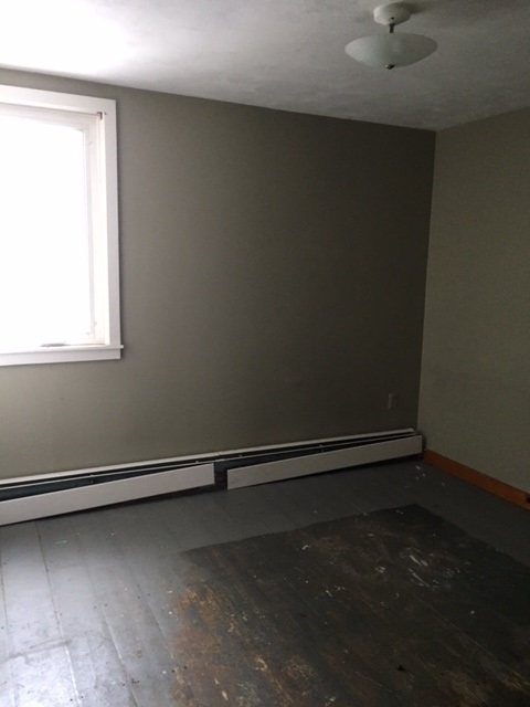 15 Royce Street Rutland, VT 05701 - Photo 8 of 17