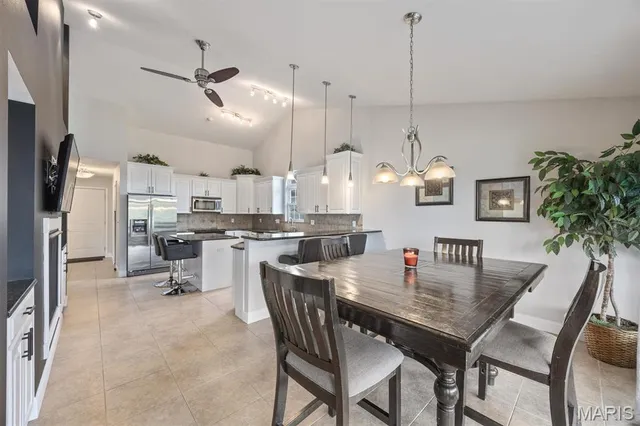 $560,000 | 437 Marbleton Circle, O'Fallon, IL 62269