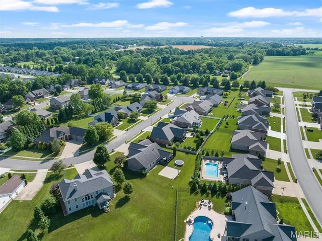 $560,000 | 437 Marbleton Circle, O'Fallon, IL 62269