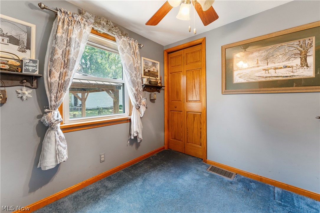 7000 Navarre Road Southwest Massillon, OH 44646 - Photo 18 of 22
