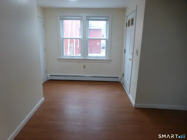 $1,350 | 500 Boswell Avenue, Norwich, CT 06360