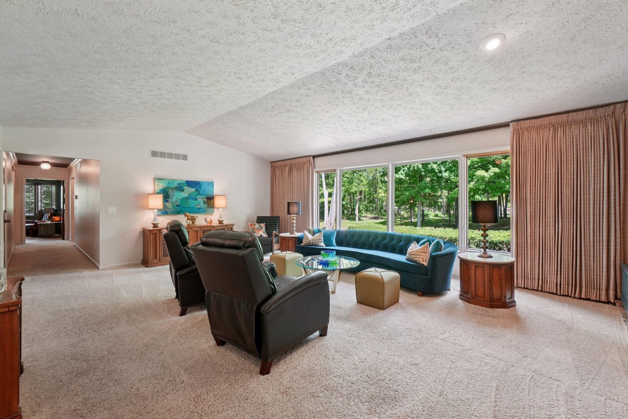890 East Romeo Road Oakland, MI 48363 - Photo 5 of 66 Gallery Image 5