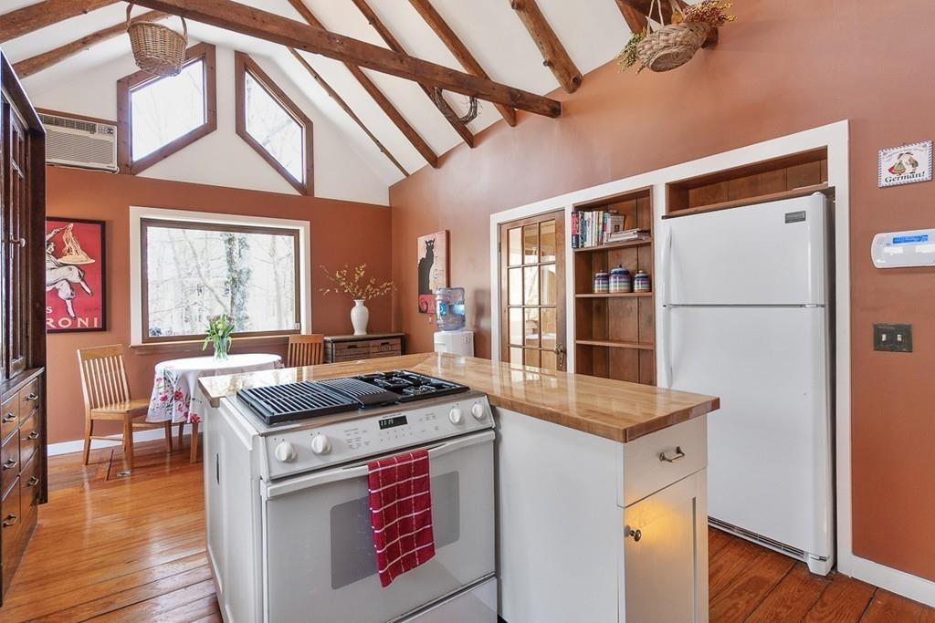 35 Acton Road Chelmsford, MA 01824 - Photo 3 of 32 Gallery Image 3