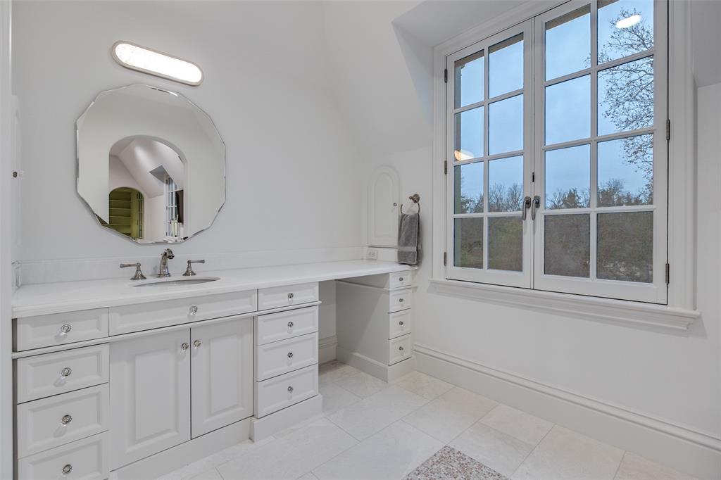 4255 Cochran Chapel Road Dallas, TX 75220 - Photo 28 of 40