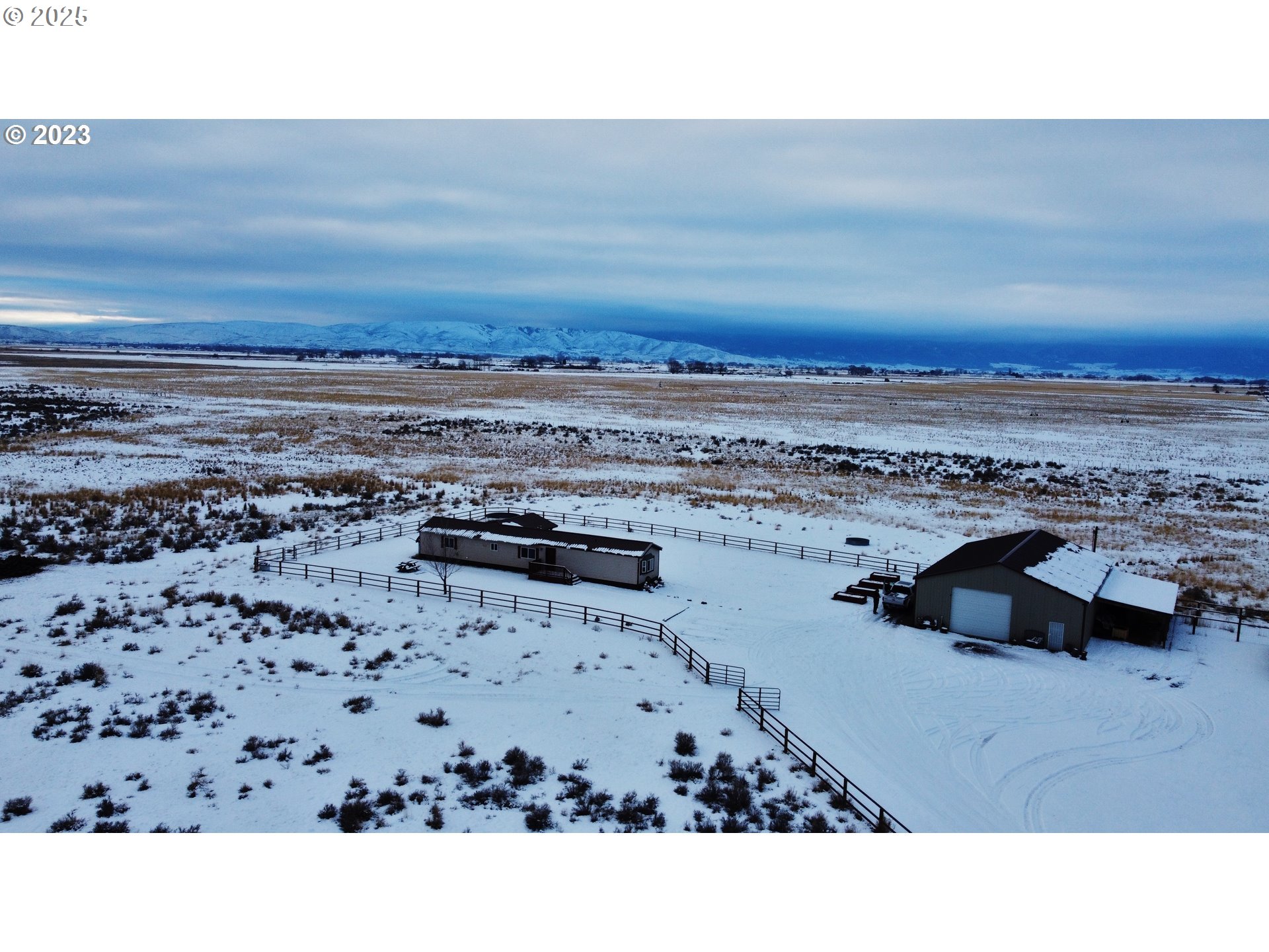 43768 Sunnyslope Road Baker City, OR 97814 - Photo 21 of 22 a picture of a city