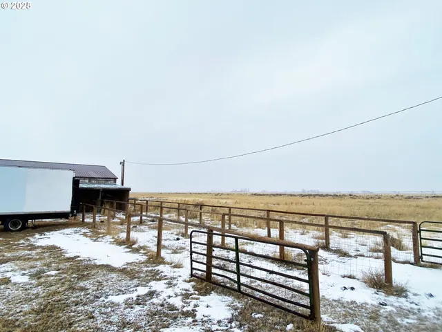 $409,900 | 43768 Sunnyslope Road, Baker City, OR 97814
