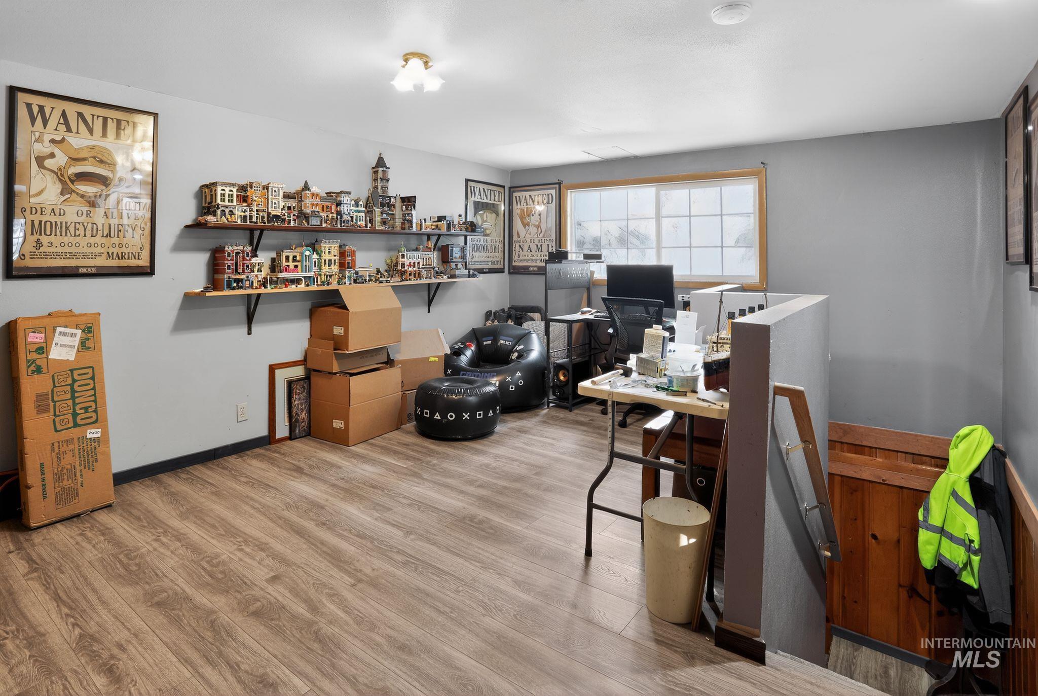 654 Bings Road Cascade, ID 83611 - Photo 24 of 40 Office area featuring light wood finished floors and baseboards