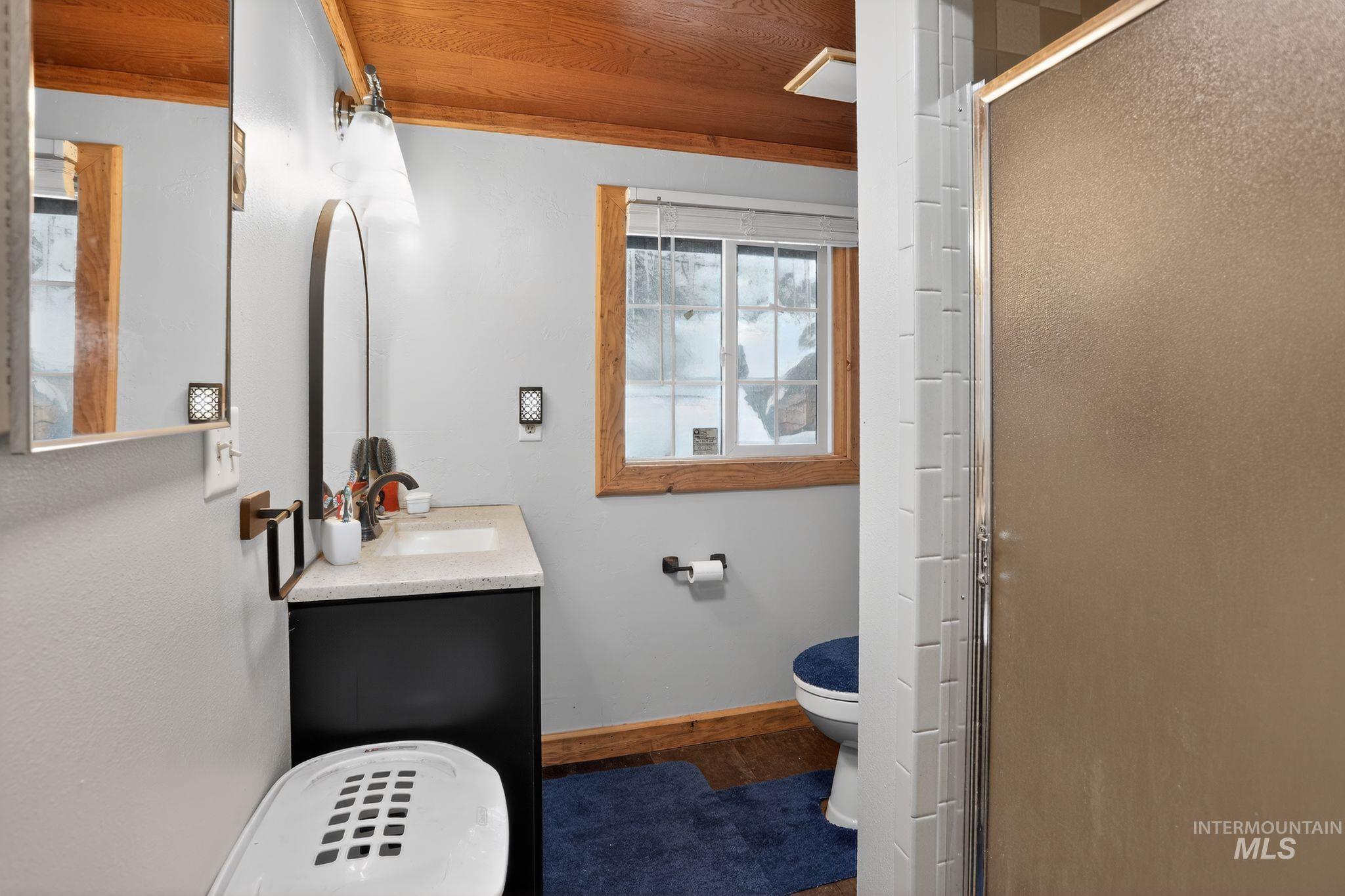 654 Bings Road Cascade, ID 83611 - Photo 29 of 40 Full bathroom with vanity and a stall shower
