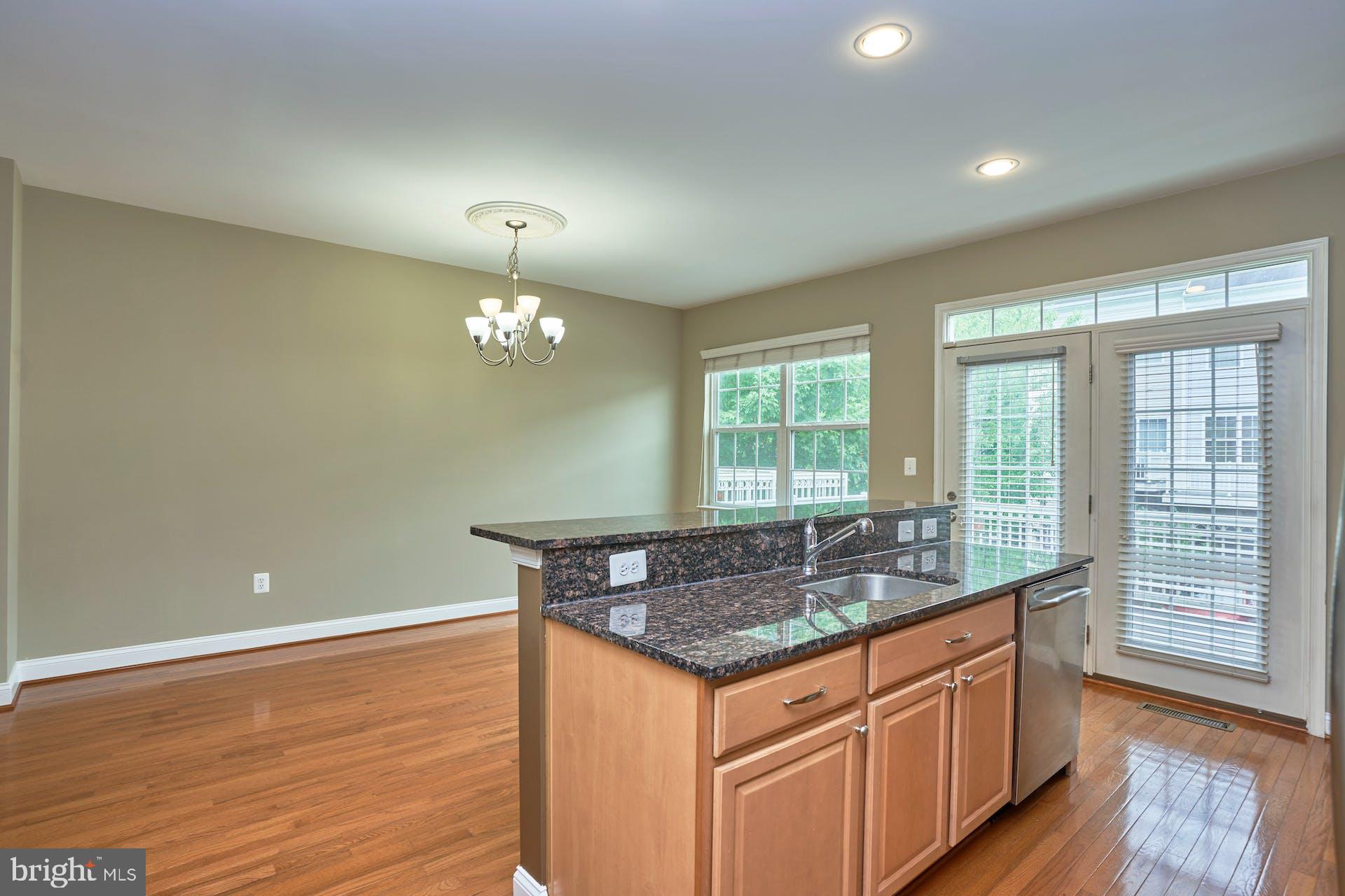 4316 Potomac Highlands Circle Triangle, VA 22172 - Photo 17 of 46