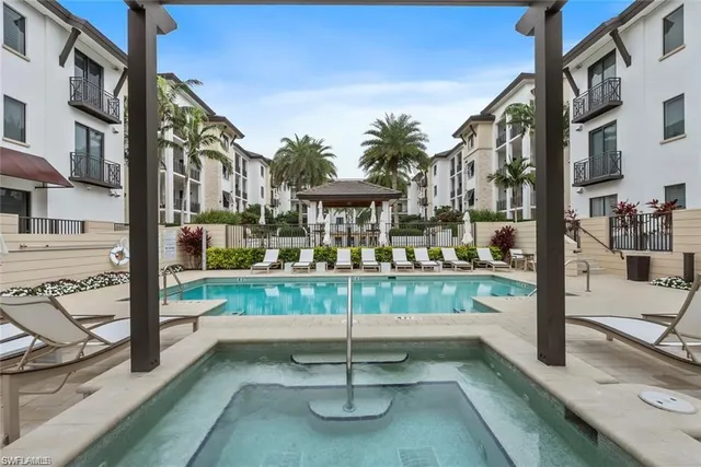 $5,500 | 1030 3rd Avenue South, Unit 315, Naples, FL 34102