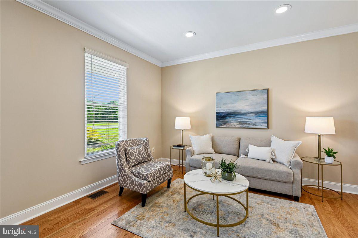 603 Queenstown Road Severn, MD 21144 - Photo 9 of 85 Bright and inviting living space.
