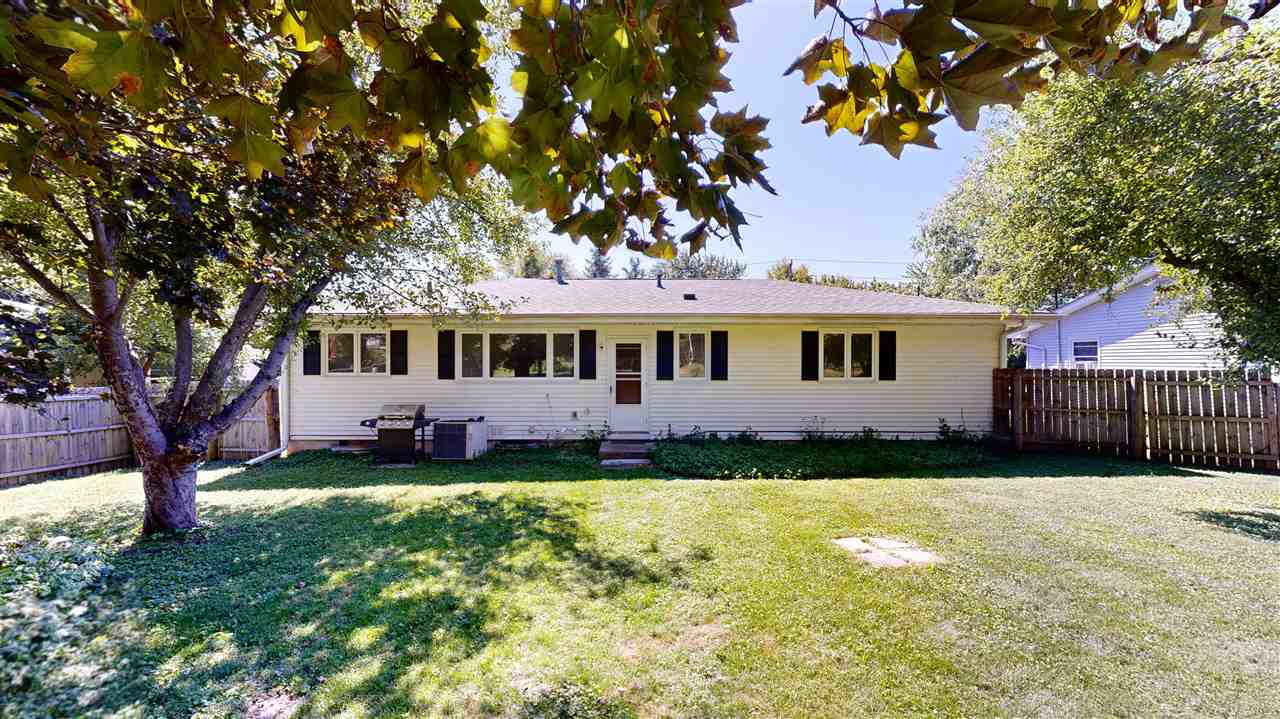 1426 Rochester Avenue Iowa City, IA 52245 - Photo 16 of 16 Gallery Image 16
