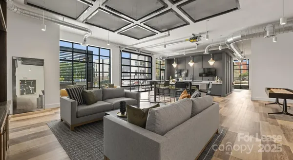 $1,433 | 2314 Berryhill Road, Unit 1M, Charlotte, NC 28208