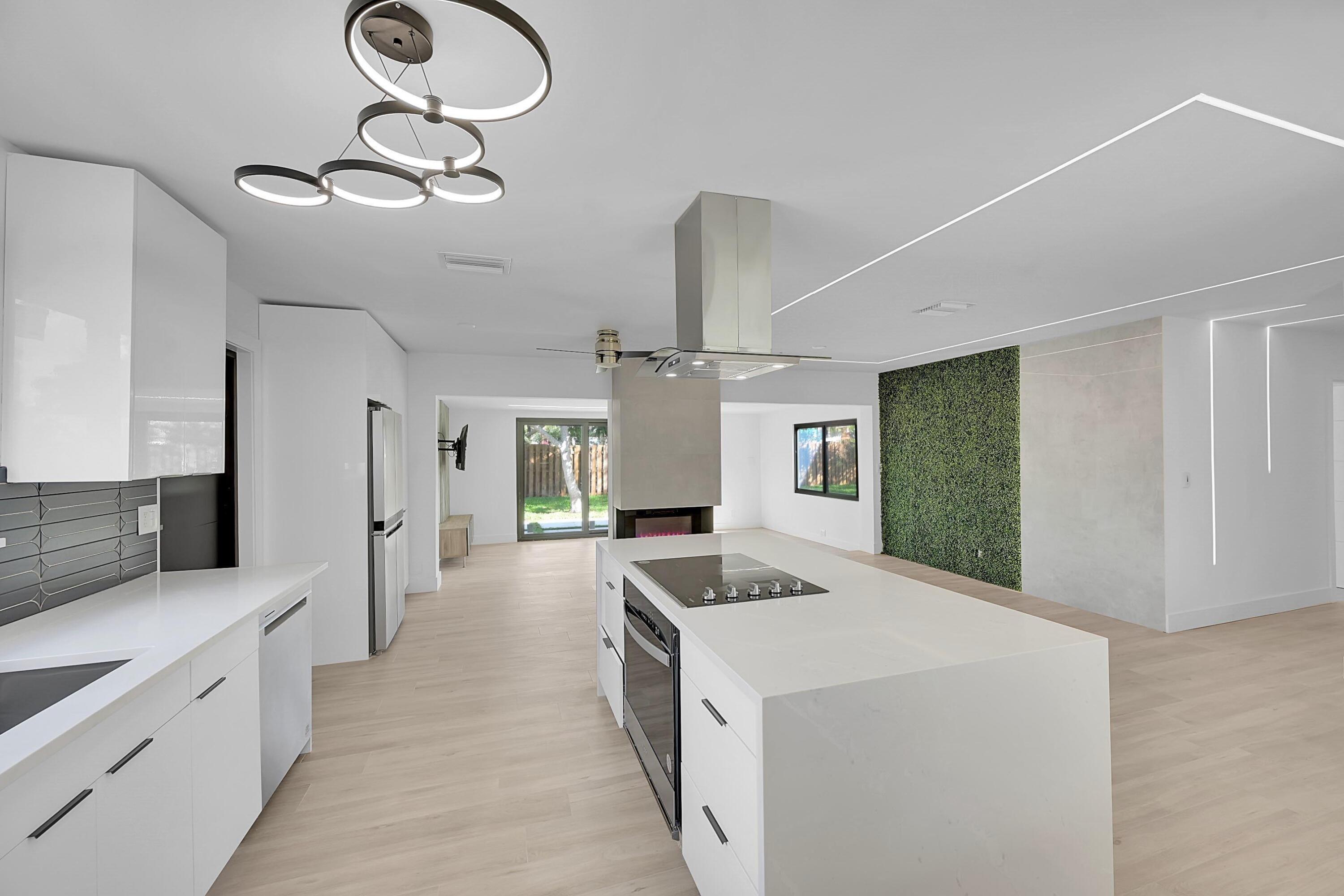1257 Northwest 4th Street Boca Raton, FL 33486 - Photo 10 of 30 kitchen