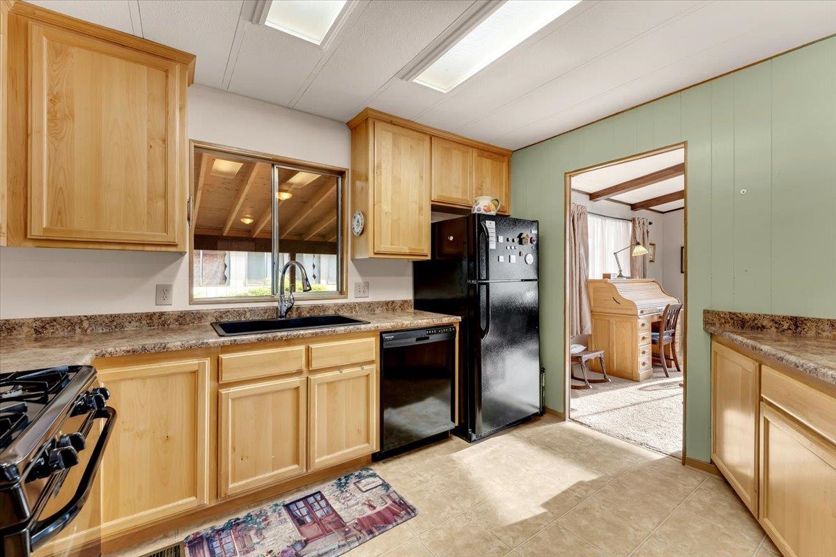 350 Gilmore Road, Unit 23 Red Bluff, CA 96080 - Photo 15 of 35