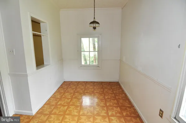 $1,395 | 515 North Loudoun Street, Unit 2, Winchester, VA 22601