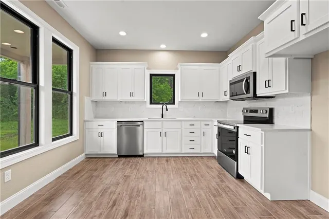 $379,500 | 26696 235th Street, McLouth, KS 66054