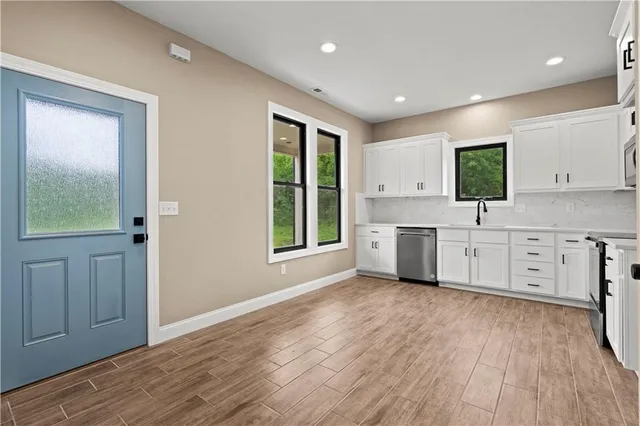 $379,500 | 26696 235th Street, McLouth, KS 66054