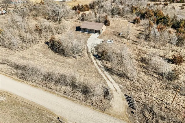 $379,500 | 26696 235th Street, McLouth, KS 66054