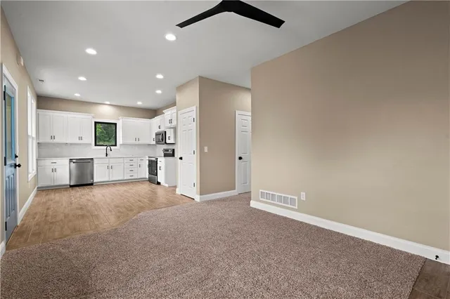 $379,500 | 26696 235th Street, McLouth, KS 66054