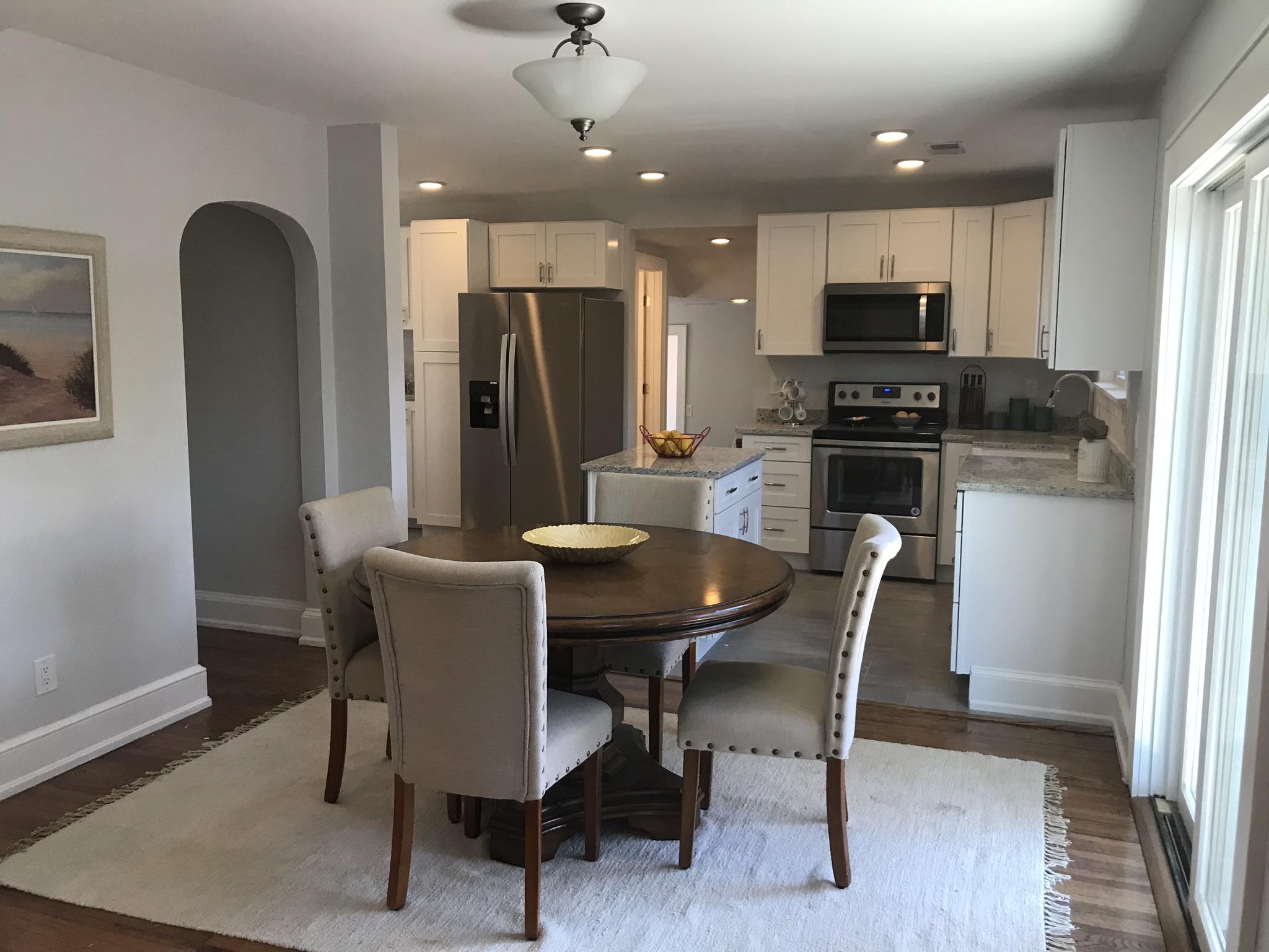 256 Wappoo Road Charleston, SC 29407 - Photo 3 of 19 IMG_4102
