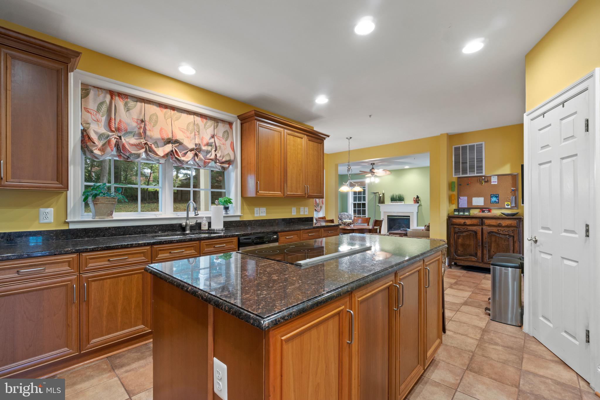 609 Lycoming Street Silver Spring, MD 20901 - Photo 17 of 60