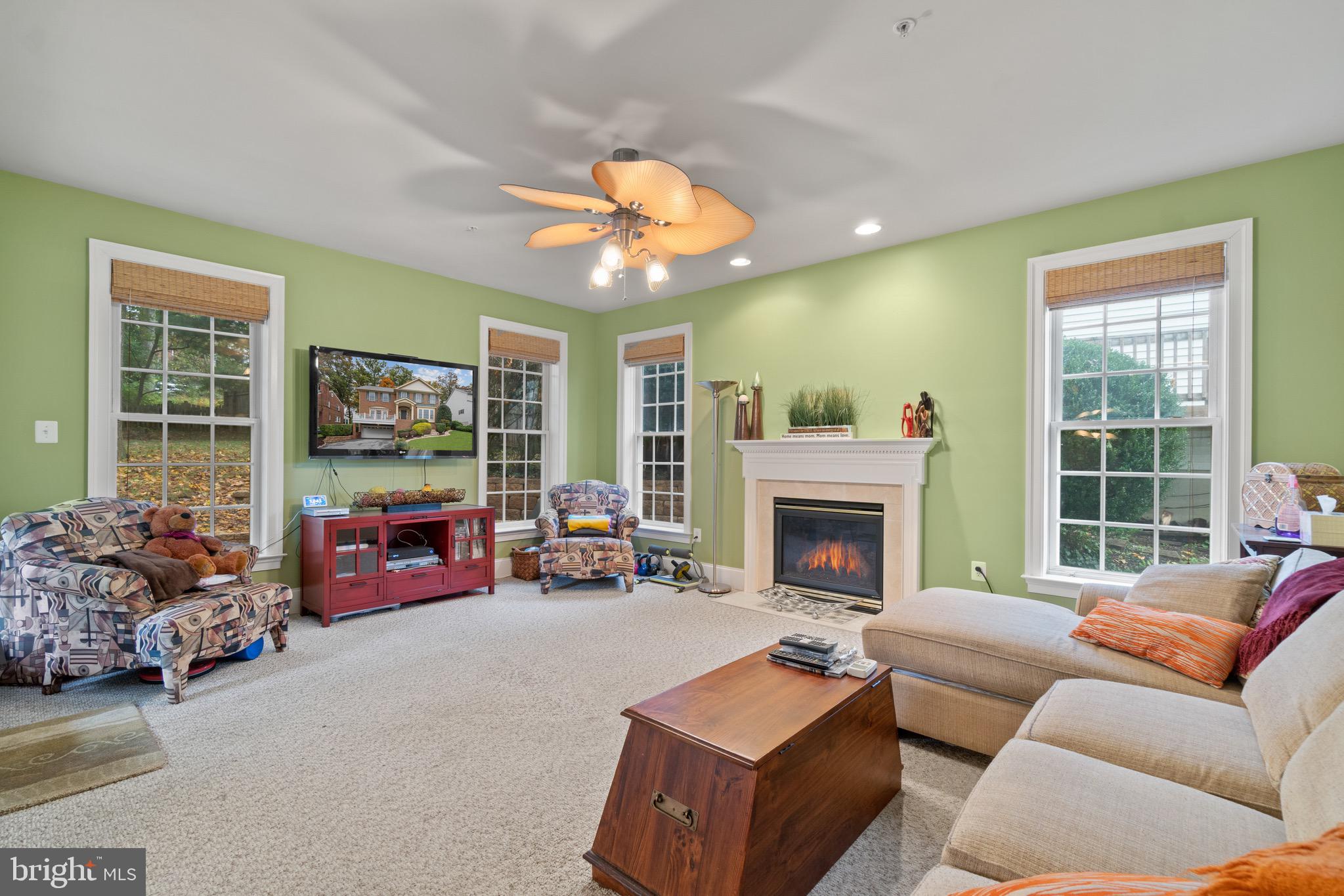 609 Lycoming Street Silver Spring, MD 20901 - Photo 19 of 60