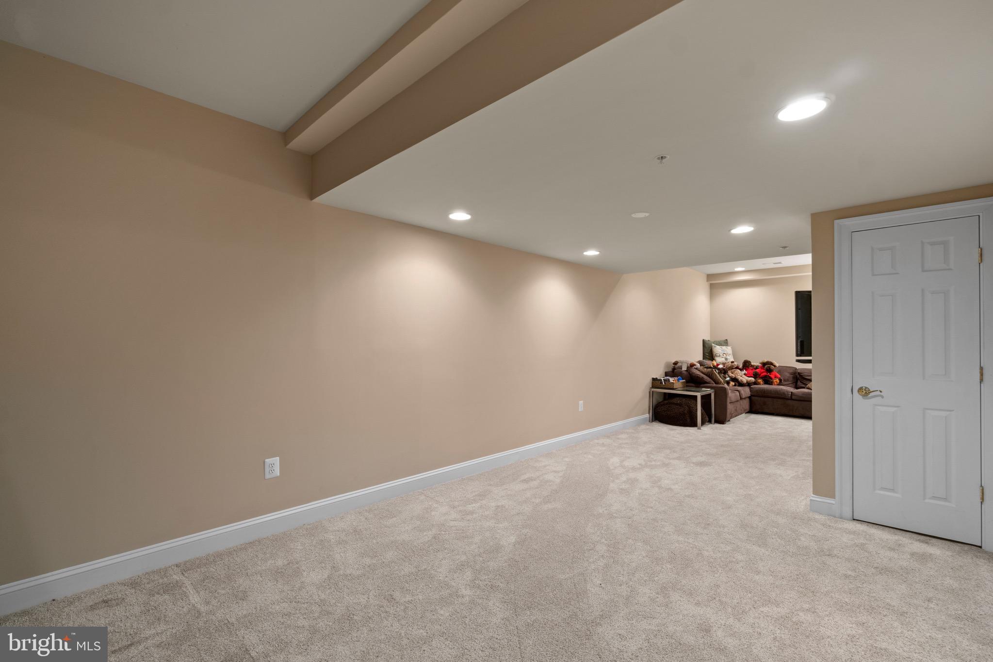 609 Lycoming Street Silver Spring, MD 20901 - Photo 44 of 60