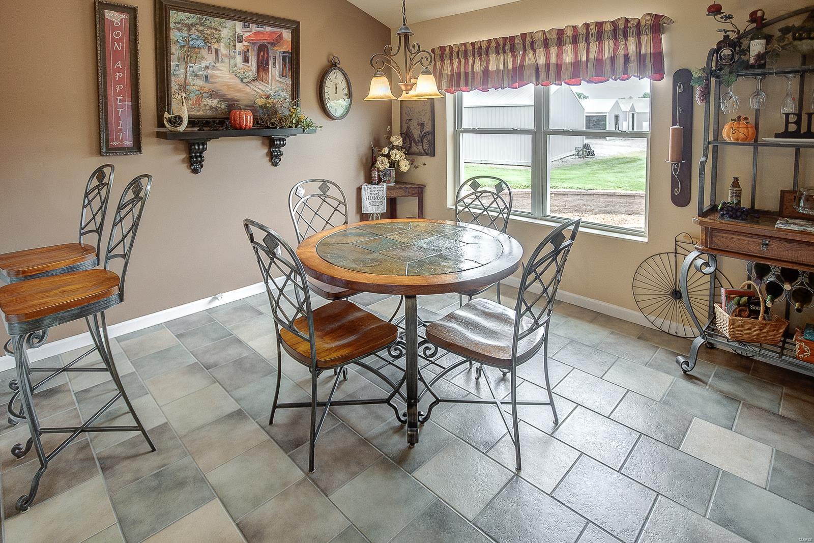 4565 Ee Road Columbia, IL 62236 - Photo 14 of 65 Gallery Image 14