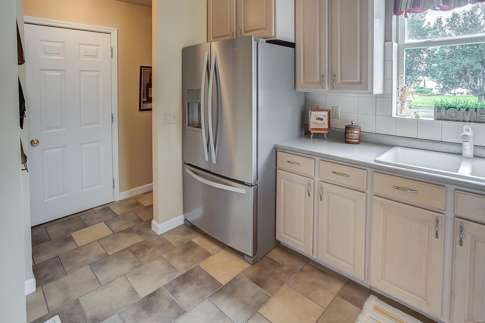 4565 Ee Road Columbia, IL 62236 - Photo 20 of 65 Gallery Image 20
