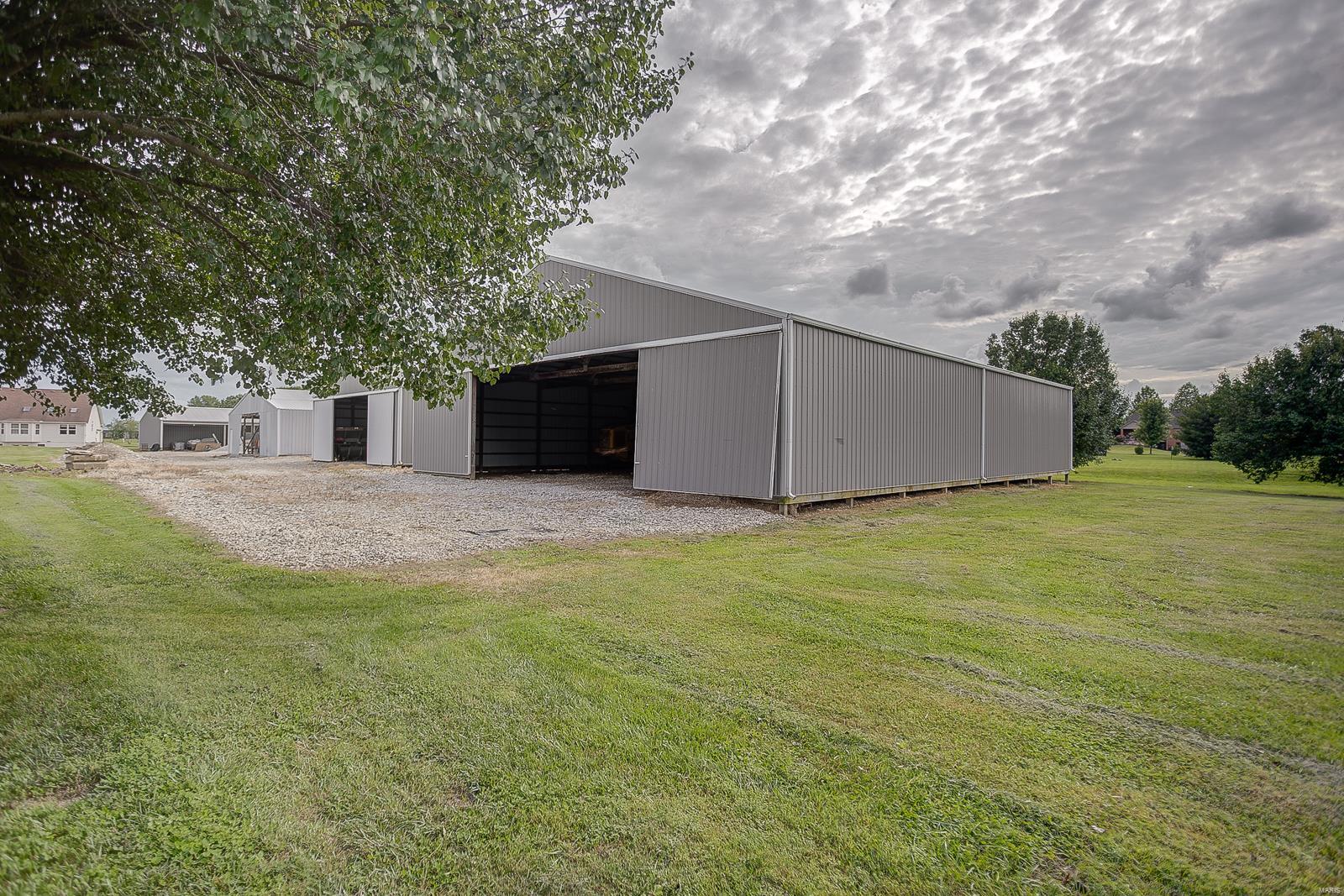 4565 Ee Road Columbia, IL 62236 - Photo 56 of 65 Gallery Image 56