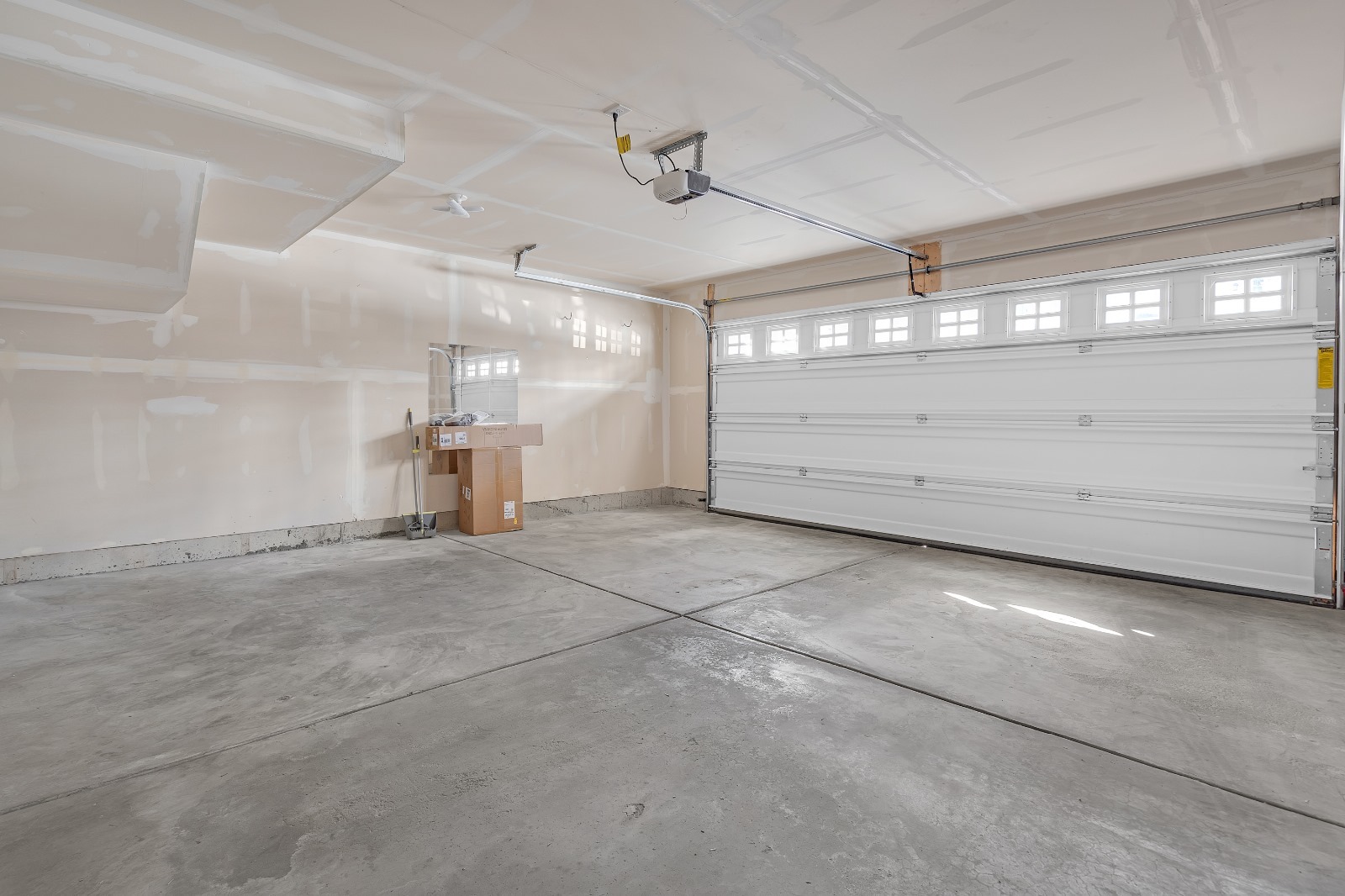 773 Rockwell Lane Des Plaines, IL 60016 - Photo 20 of 22 a view of a garage room