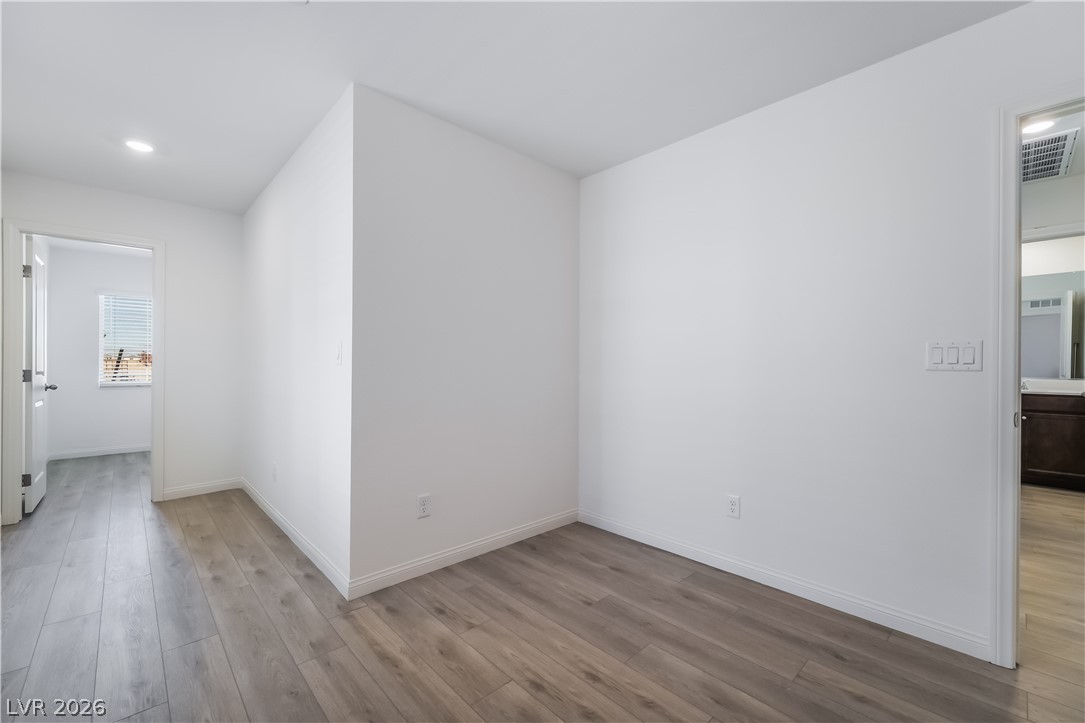 3911 Riley Rose Avenue Las Vegas, NV 89139 - Photo 9 of 21