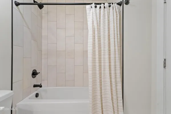 $699,900 | 182 Excelsior Avenue, Unit 5, Saratoga Springs, NY 12866